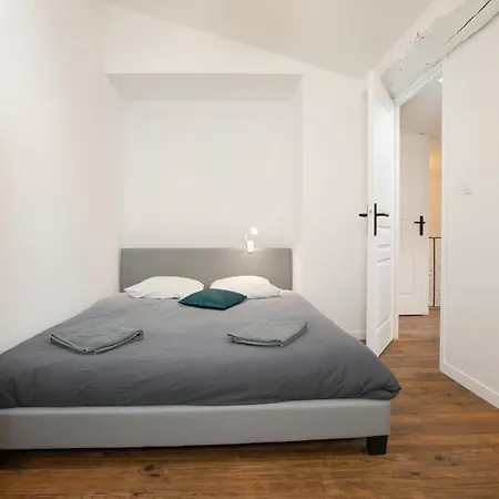 Sejour De Charme T3 Centre Historique Apartment